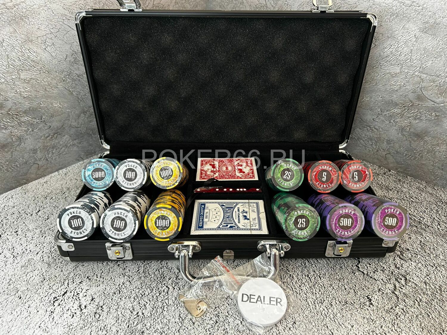 Набор Stones на 300 фишек Набор Stones на 300 фишек